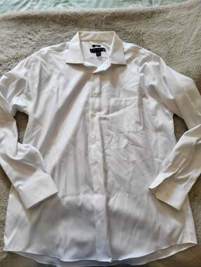 Pronto Uomo White Men’s Dress Shirt with Chest Pocket